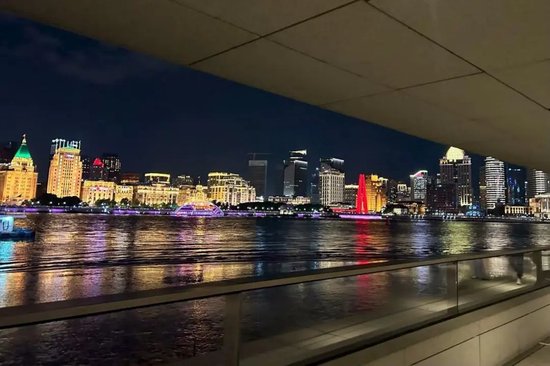 现在股票配资什么公司比较好 “00后”勇闯牛市！辞职All in、跟风入场、同学一起炒……赚钱就是“股神”